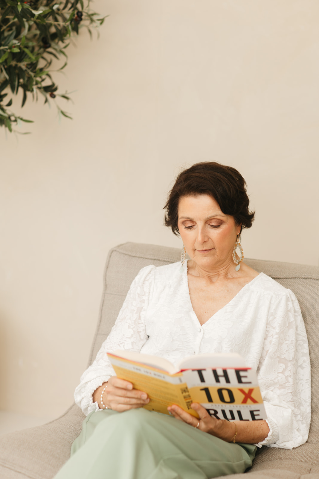 Dominique Stulens — business coach and founder of YES Academy